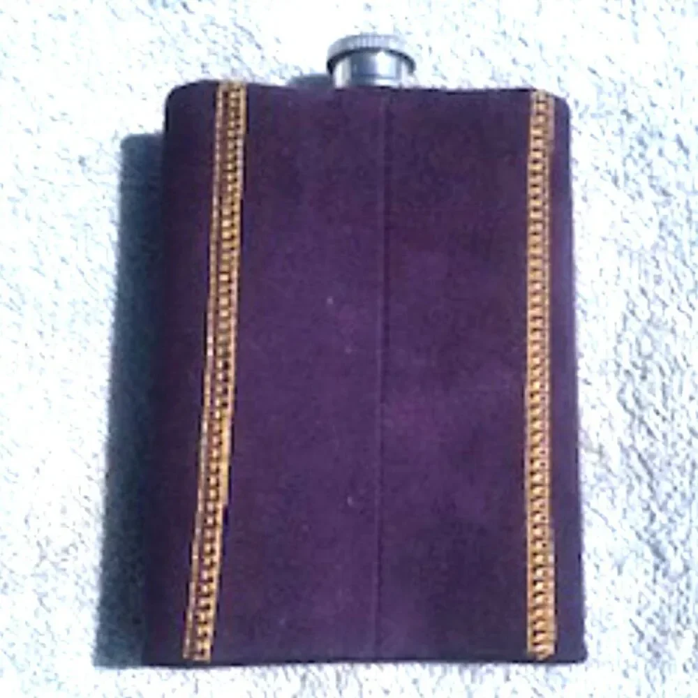 Stainless Steel Flask . Purple . Removable Suede Sleeve . Crown Royal New w/ Bag